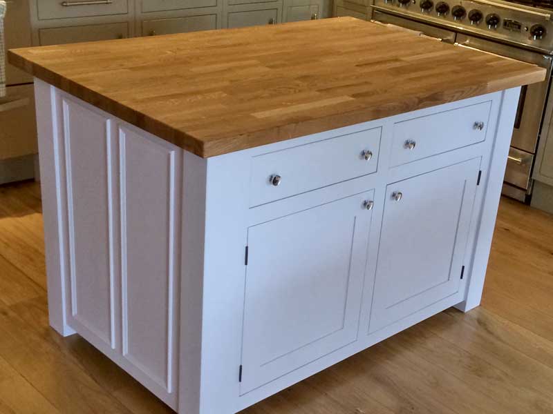 kitchen craftsmenship solid oak units made to measure from The Bramble Tree, Nottinghamshire